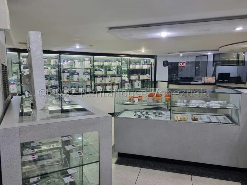 Comercial (Local Comercial) en Venta en Los Colorados, Carabobo - 9