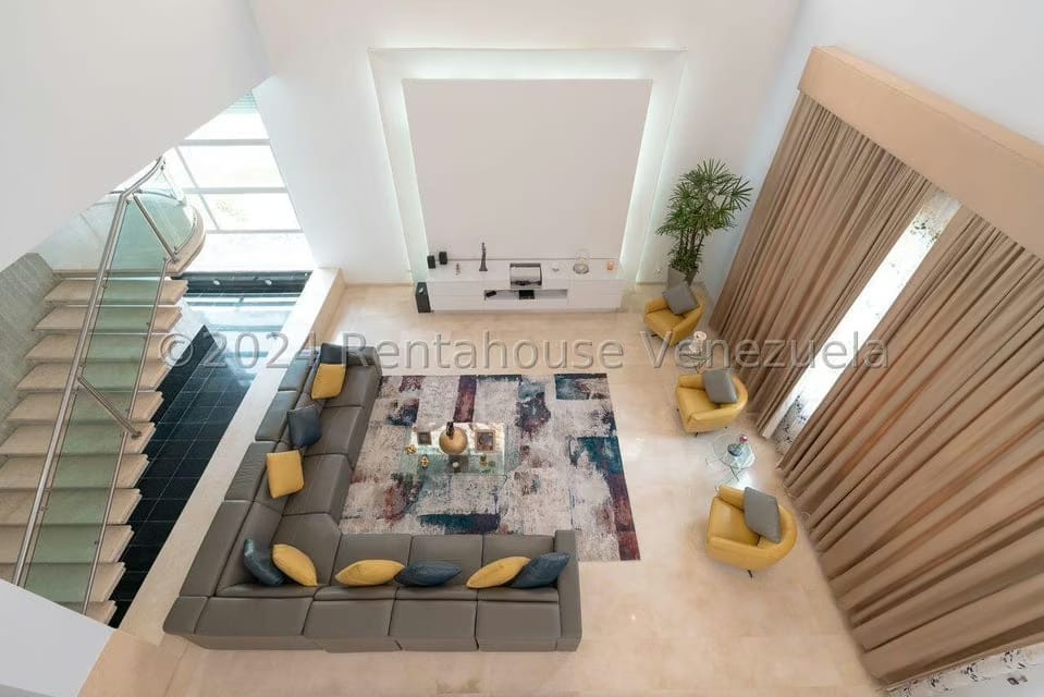 Casa (Duplex) en Venta en La Lagunita Country Club, Distrito Metropolitano - 3