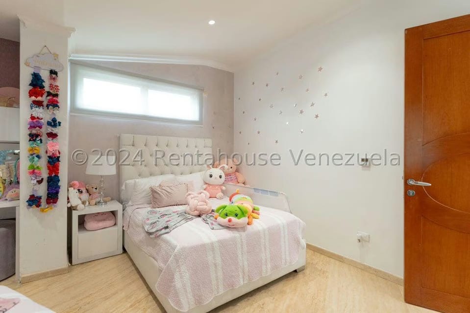 Casa (Duplex) en Venta en La Lagunita Country Club, Distrito Metropolitano - 46