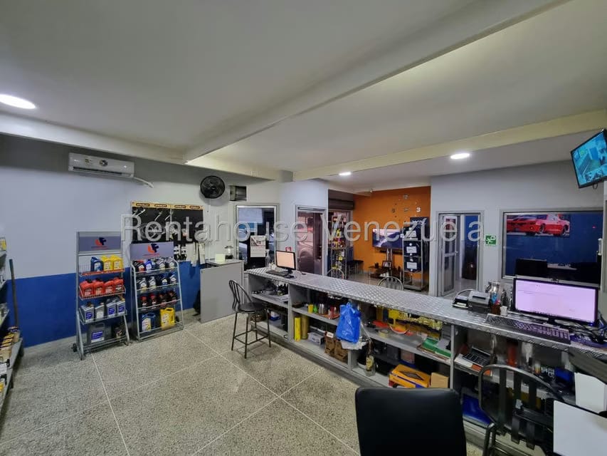 Comercial (Local Comercial) en Venta en Buenos Aires, Merida - 12