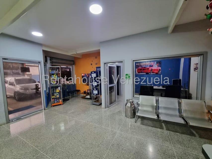 Comercial (Local Comercial) en Venta en Buenos Aires, Merida - 14