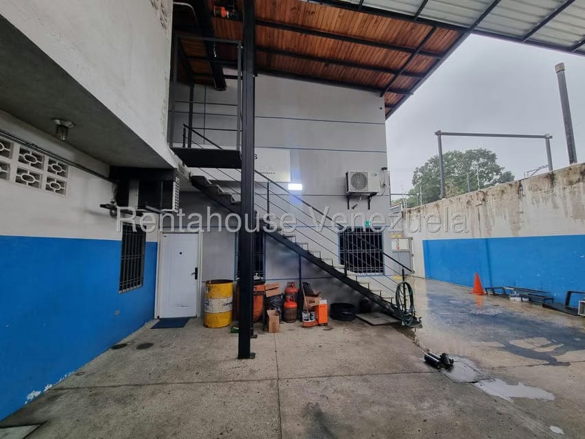 Comercial (Local Comercial) en Venta en Buenos Aires, Merida - 49