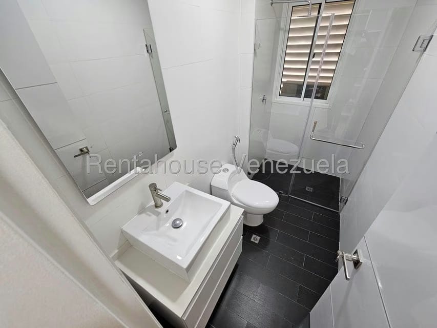 Apartamento (1 Nivel) en Venta en La Boyera, Distrito Metropolitano - 14