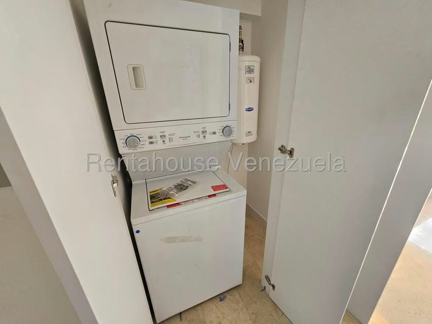 Apartamento (1 Nivel) en Venta en La Boyera, Distrito Metropolitano - 15