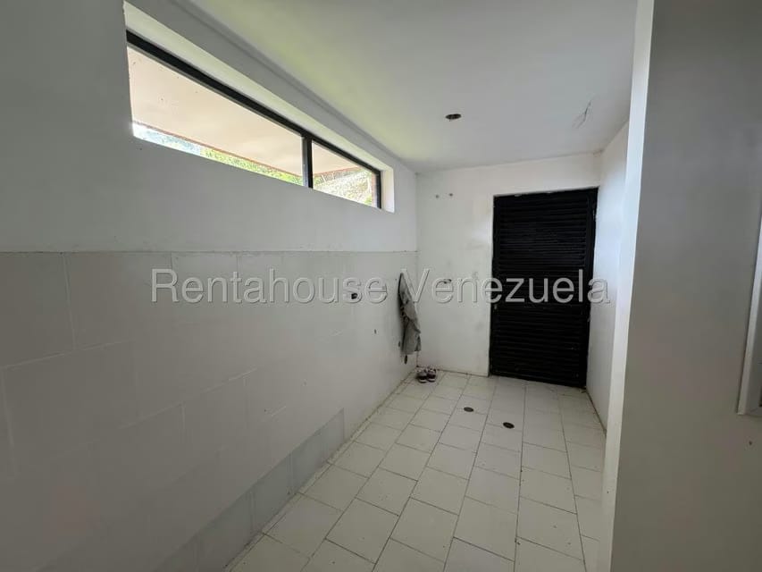 Casa (Duplex) en Venta en Oripoto, Distrito Metropolitano - 11
