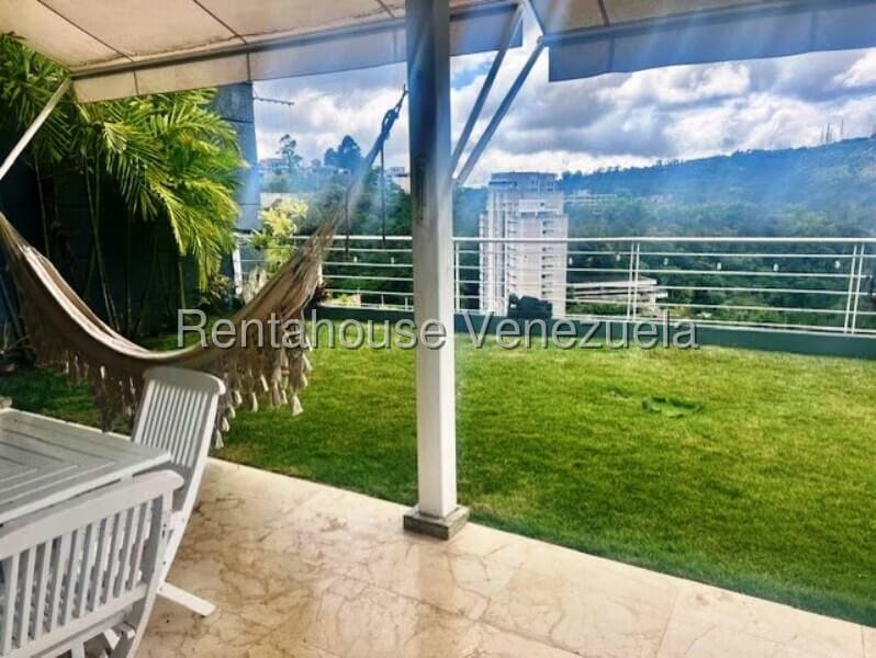 Casa (Duplex) en Venta en Alto Hatillo, Distrito Metropolitano - 12