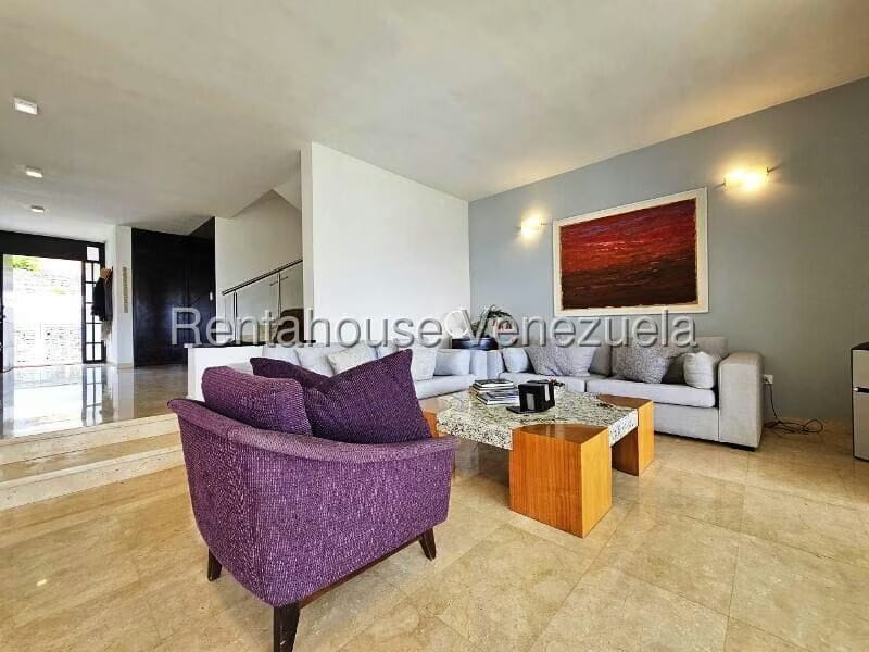 Casa (Duplex) en Venta en Alto Hatillo, Distrito Metropolitano - 4