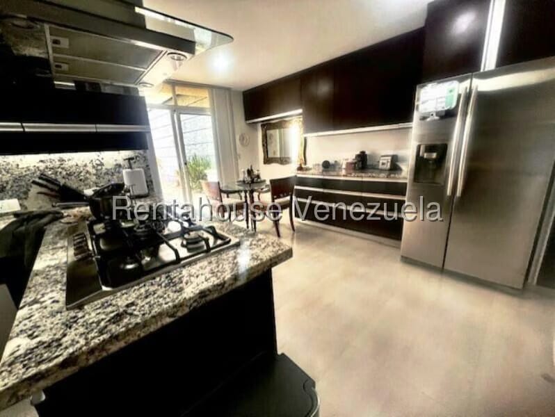 Casa (Duplex) en Venta en Alto Hatillo, Distrito Metropolitano - 9