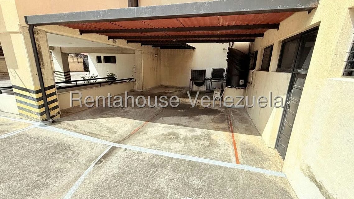 Apartamento (1 Nivel) en Alquiler en La Mata, Lara - 32