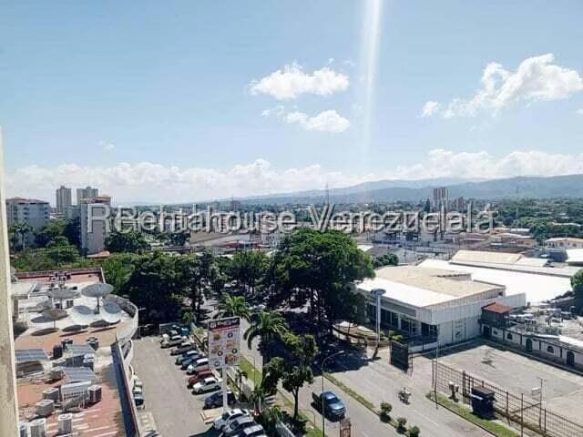Apartamento (1 Nivel) en Alquiler en La Mata, Lara - 36