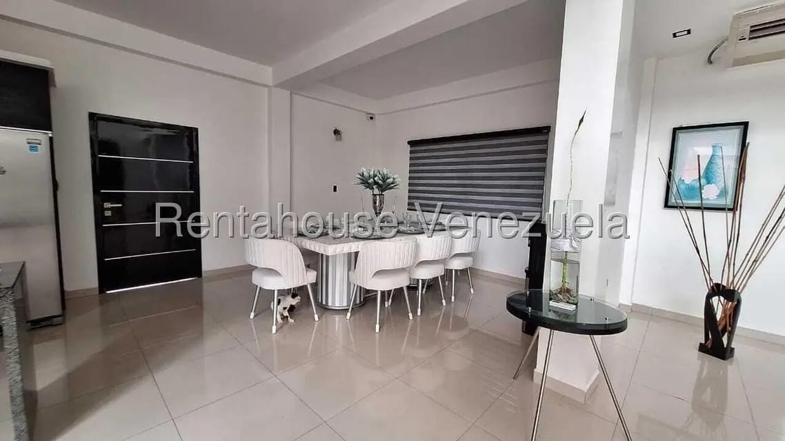 Casa (Multipes Niveles) en Venta en Los Parques, Merida - 16