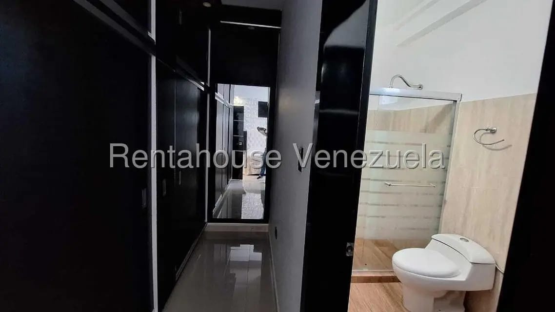 Casa (Multipes Niveles) en Venta en Los Parques, Merida - 58