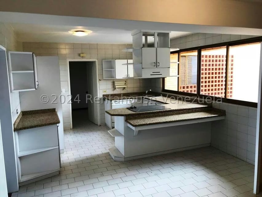 Apartamento (1 Nivel) en Venta en Los Naranjos del Cafetal, Distrito Metropolitano - 36