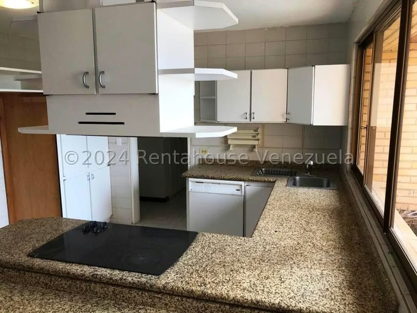 Apartamento (1 Nivel) en Venta en Los Naranjos del Cafetal, Distrito Metropolitano - 38