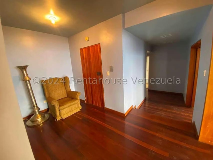 Apartamento (1 Nivel) en Venta en Los Naranjos del Cafetal, Distrito Metropolitano - 8