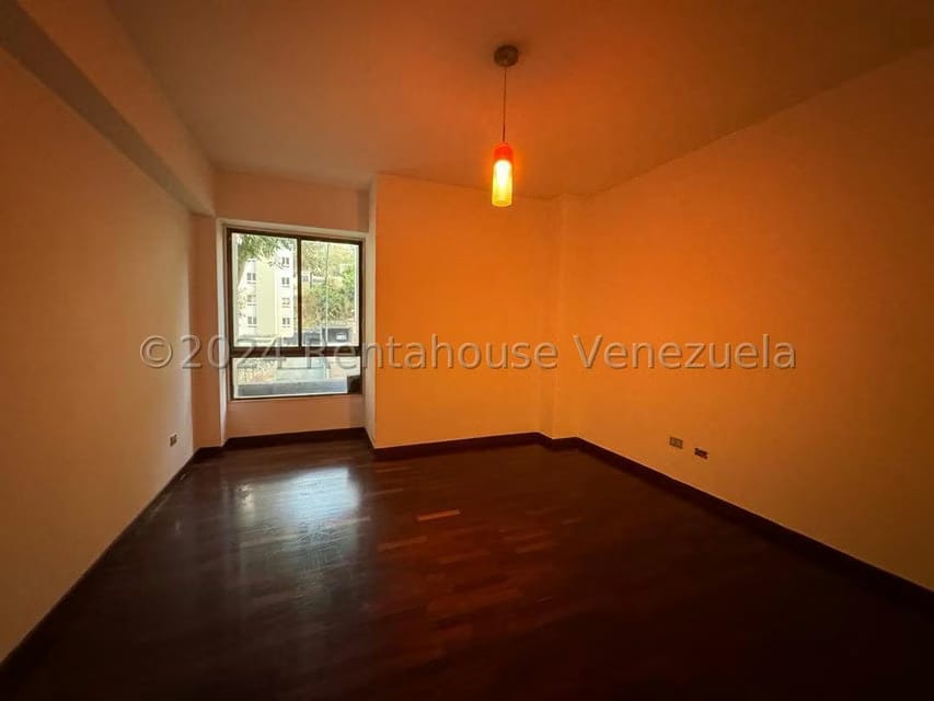 Apartamento (1 Nivel) en Venta en Los Naranjos del Cafetal, Distrito Metropolitano - 17
