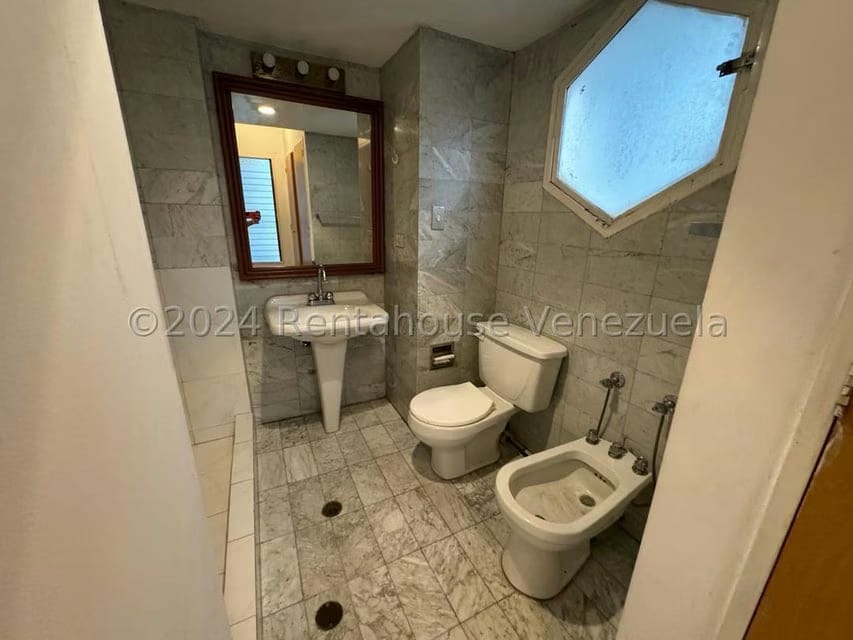 Apartamento (1 Nivel) en Venta en Los Naranjos del Cafetal, Distrito Metropolitano - 29