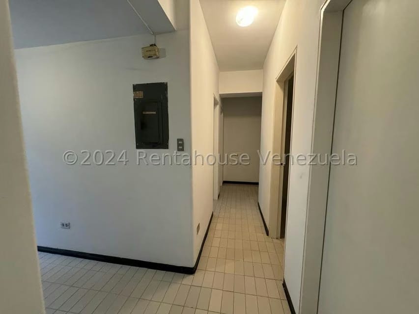 Apartamento (1 Nivel) en Venta en Los Naranjos del Cafetal, Distrito Metropolitano - 31