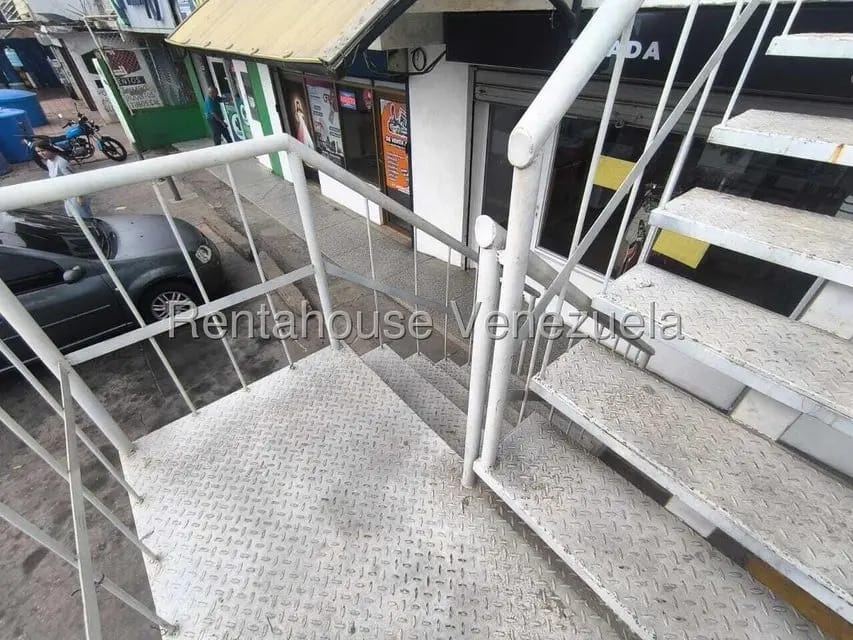 Comercial (Local Comercial) en Alquiler en San Francisco, Zulia - 16