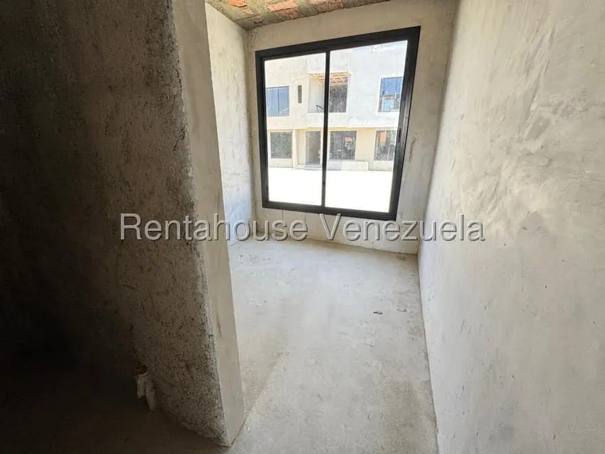 Casa (Multipes Niveles) en Venta en El Pedregal, Lara - 11