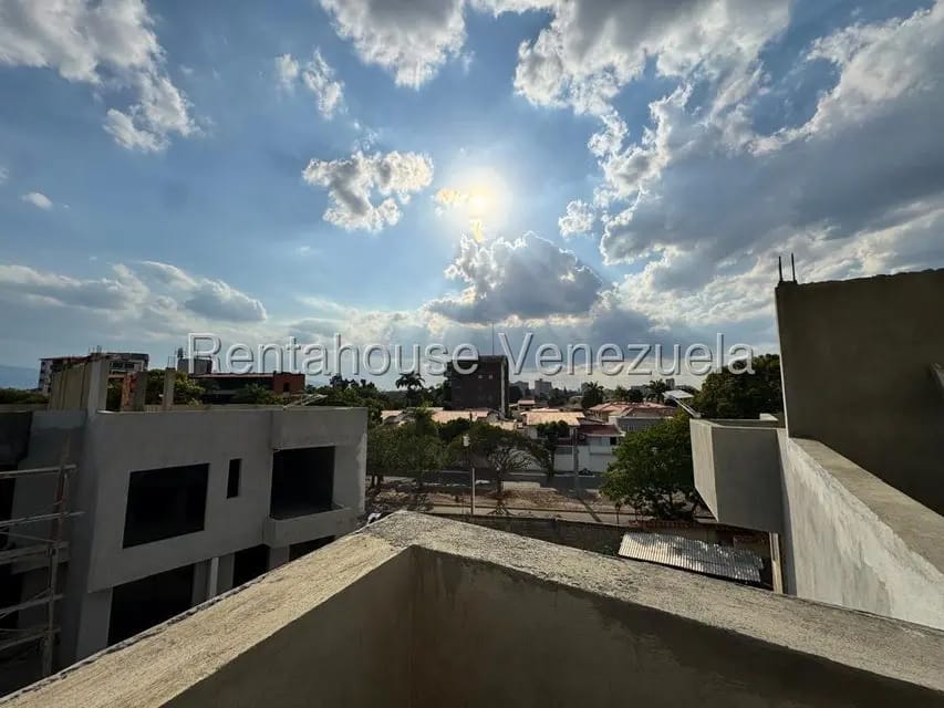 Casa (Multipes Niveles) en Venta en El Pedregal, Lara - 19