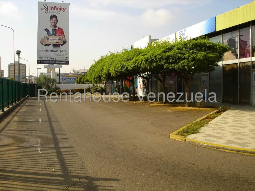 Comercial (Oficina) en Alquiler en Avenida Bella Vista, Zulia - 22