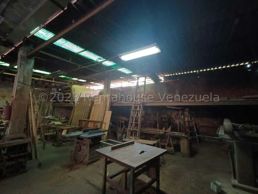 Terreno (Comercial) en Venta en La Llanada, Miranda - 15