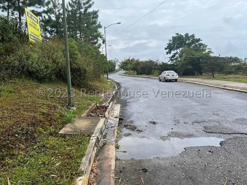 Terreno (Residencial) en Venta en Alto Hatillo, Distrito Metropolitano - 25