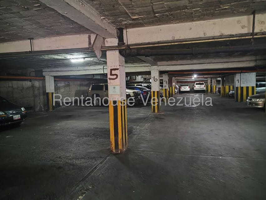 Comercial (Estacionamiento) en Venta en Parroquia Santa Rosalia, Distrito Metropolitano - 5