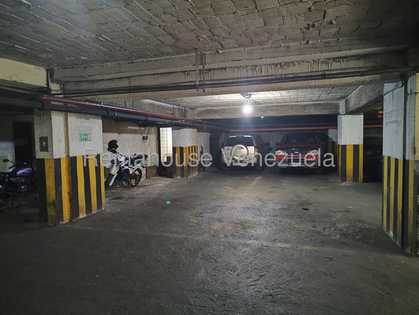 Comercial (Estacionamiento) en Venta en Parroquia Santa Rosalia, Distrito Metropolitano - 6