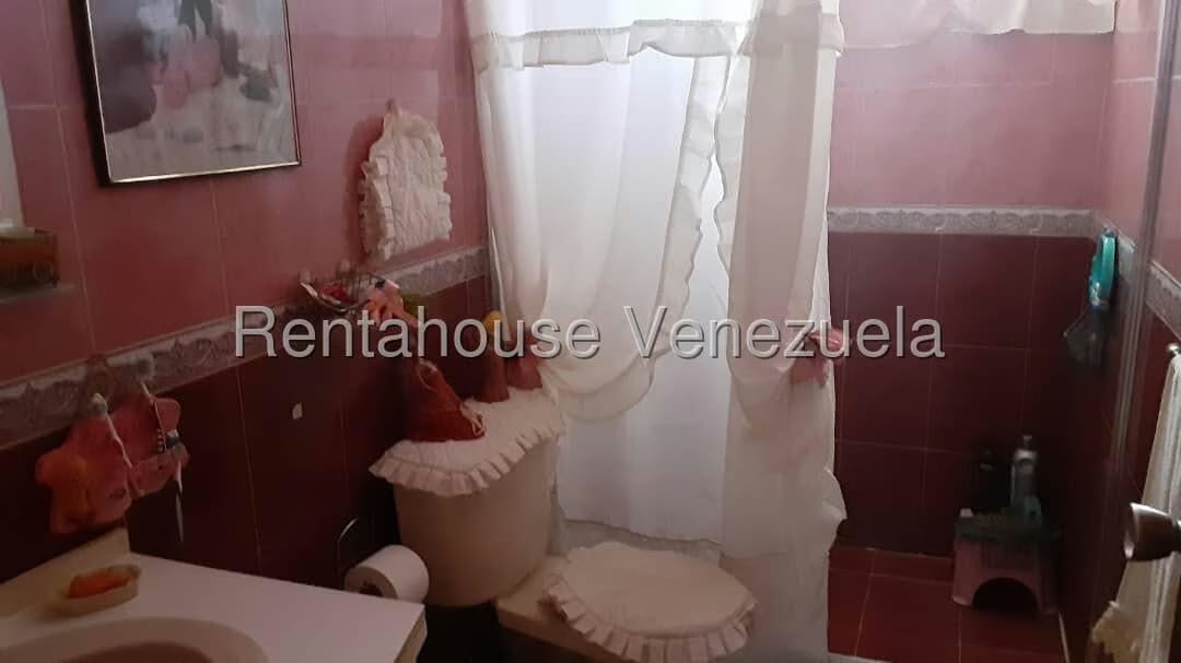 Apartamento (1 Nivel) en Venta en Las Delicias de Sabana Grande, Distrito Metropolitano - 12