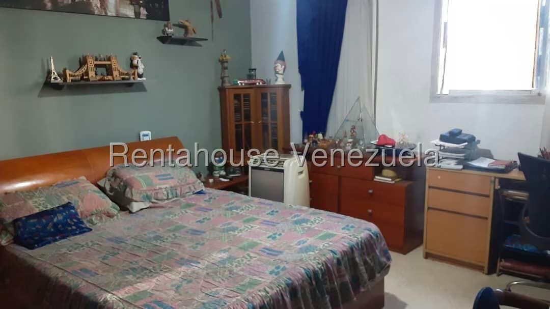 Apartamento (1 Nivel) en Venta en Las Delicias de Sabana Grande, Distrito Metropolitano - 8