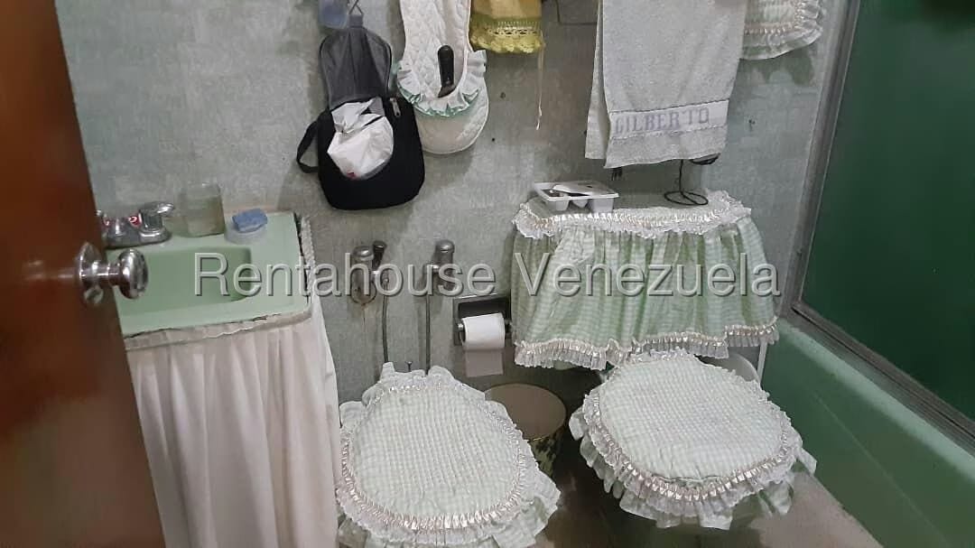Apartamento (1 Nivel) en Venta en Las Delicias de Sabana Grande, Distrito Metropolitano - 9