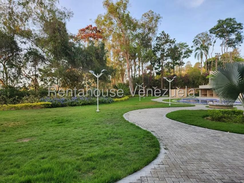 Apartamento (1 Nivel) en Venta en La Lagunita Country Club, Distrito Metropolitano - 12