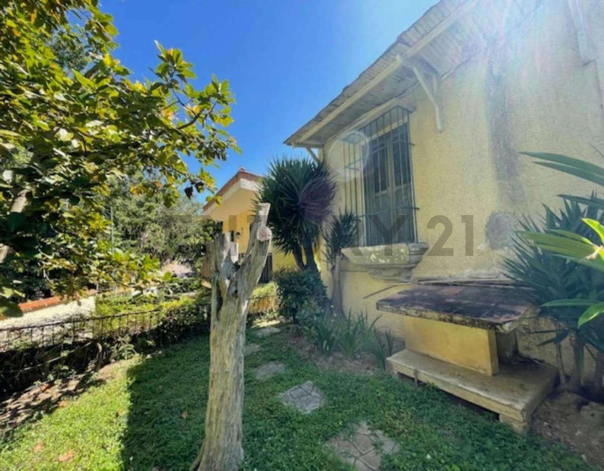 Casa en Venta en Prados del Este, excelente oportunidad