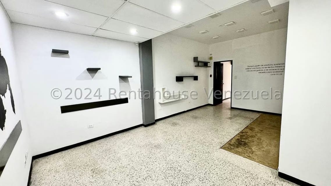 Comercial (Local Comercial) en Alquiler en Bello Monte, Distrito Metropolitano - 23