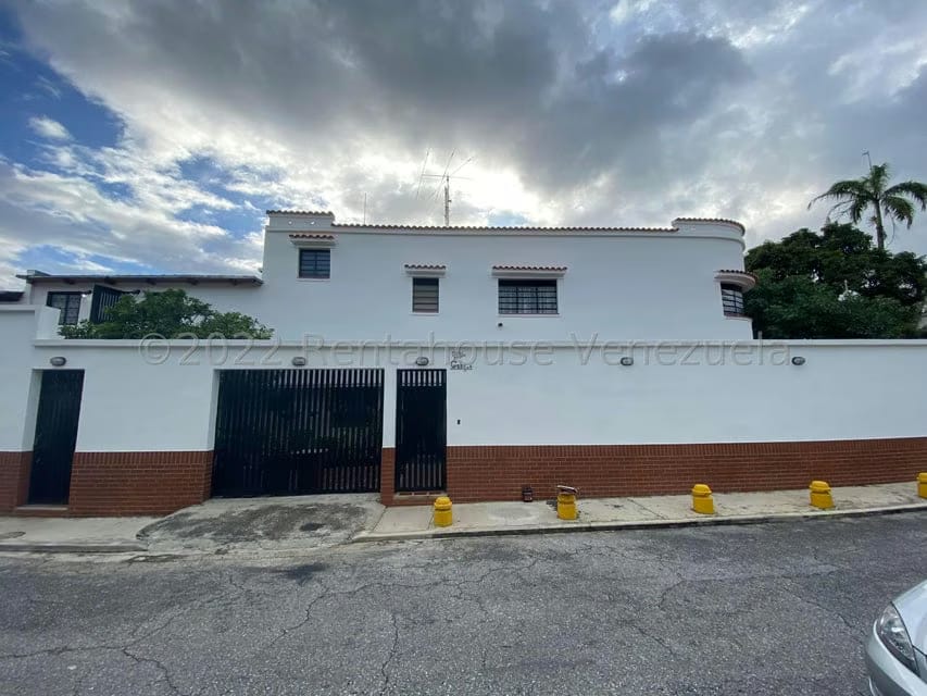 Casa (1 Nivel) en Venta en Santa Cecilia, Distrito Metropolitano - 2