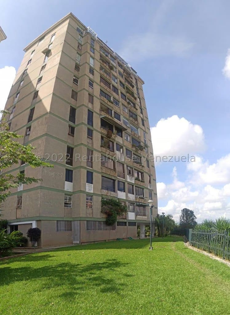 APARTAMENTO EN VENTA – ELENA MARIN NOBREGA