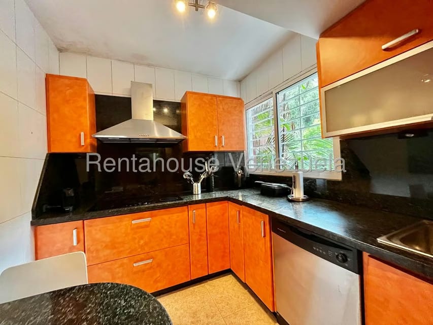 Apartamento (1 Nivel) en Venta en Solar del Hatillo, Distrito Metropolitano - 19