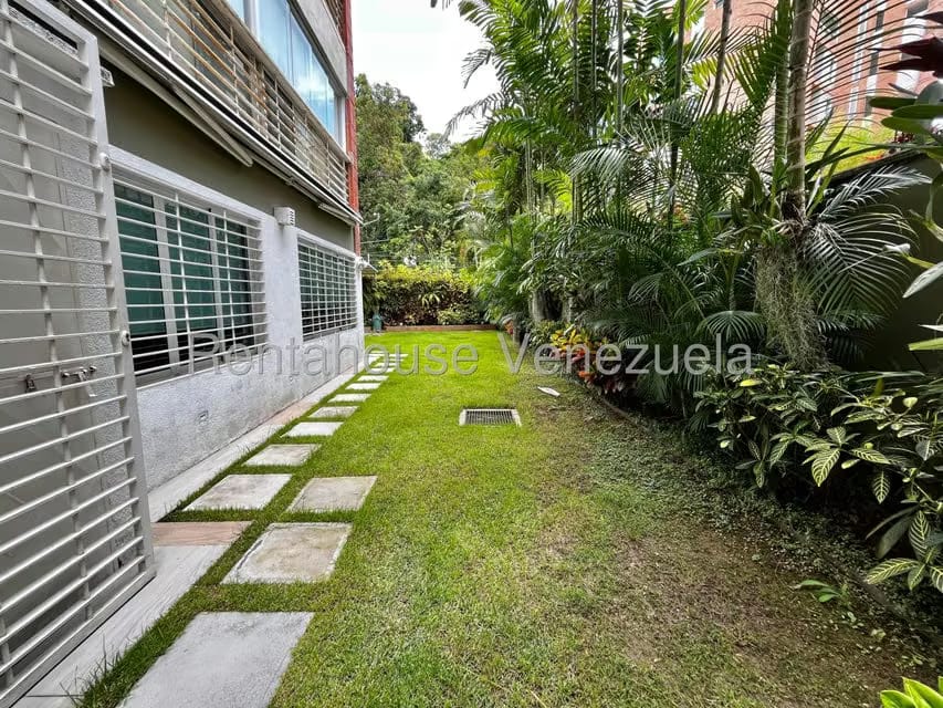 Apartamento (1 Nivel) en Venta en Solar del Hatillo, Distrito Metropolitano - 39