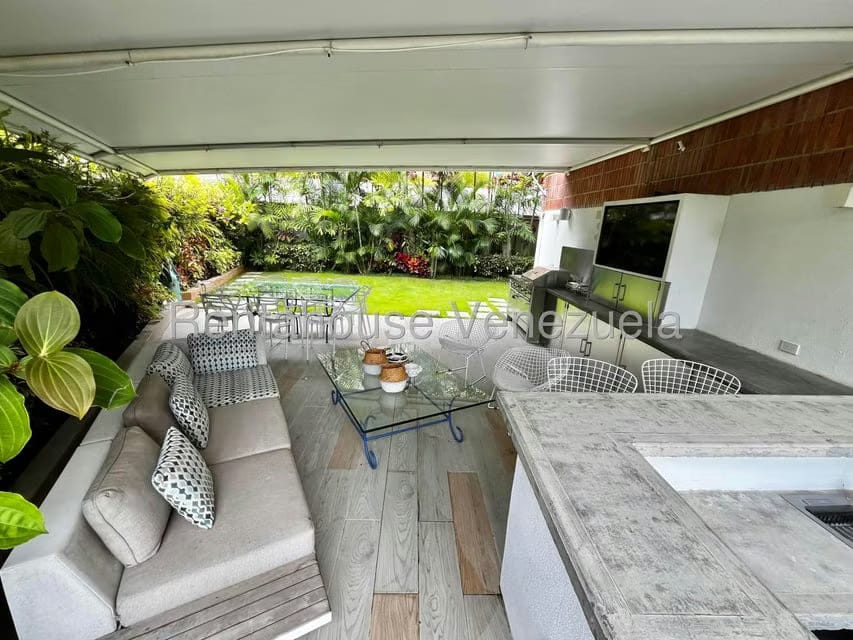 Apartamento (1 Nivel) en Venta en Solar del Hatillo, Distrito Metropolitano - 43