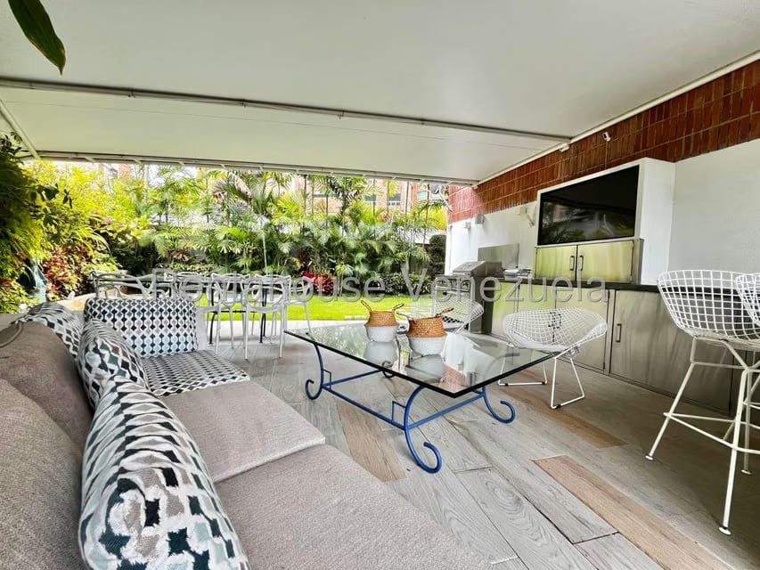 Apartamento (1 Nivel) en Venta en Solar del Hatillo, Distrito Metropolitano - 44