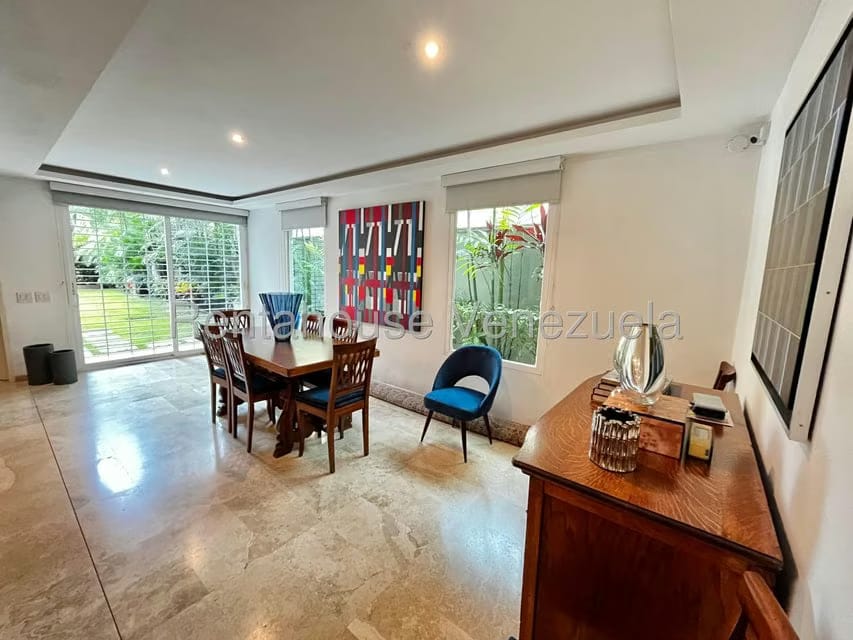 Apartamento (1 Nivel) en Venta en Solar del Hatillo, Distrito Metropolitano - 6