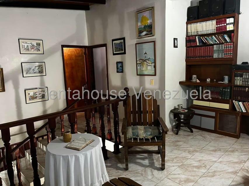 Casa (Duplex) en Venta en Parcelamiento Cortada del guayabo, Miranda - 11