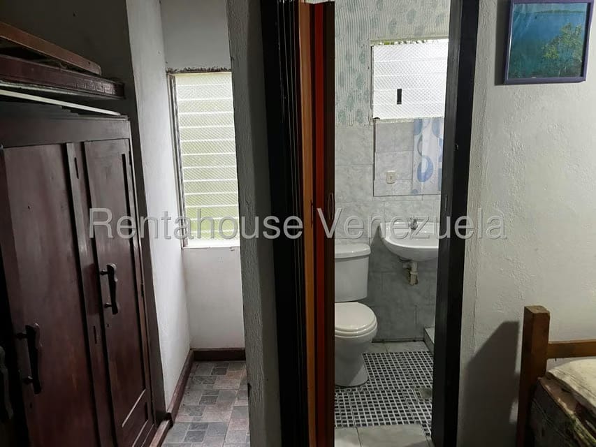 Casa (Duplex) en Venta en Parcelamiento Cortada del guayabo, Miranda - 42
