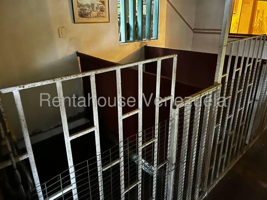 Casa (Duplex) en Venta en Parcelamiento Cortada del guayabo, Miranda - 47
