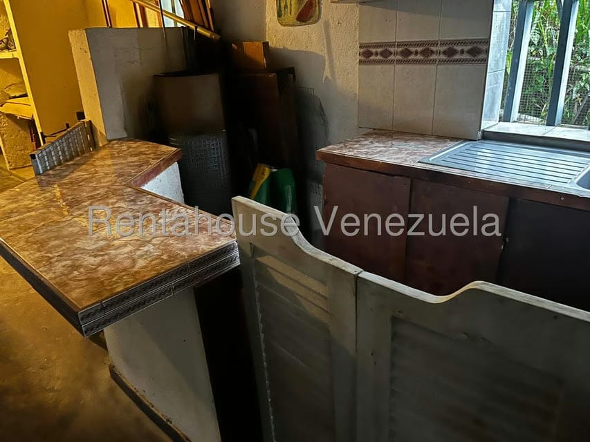 Casa (Duplex) en Venta en Parcelamiento Cortada del guayabo, Miranda - 48