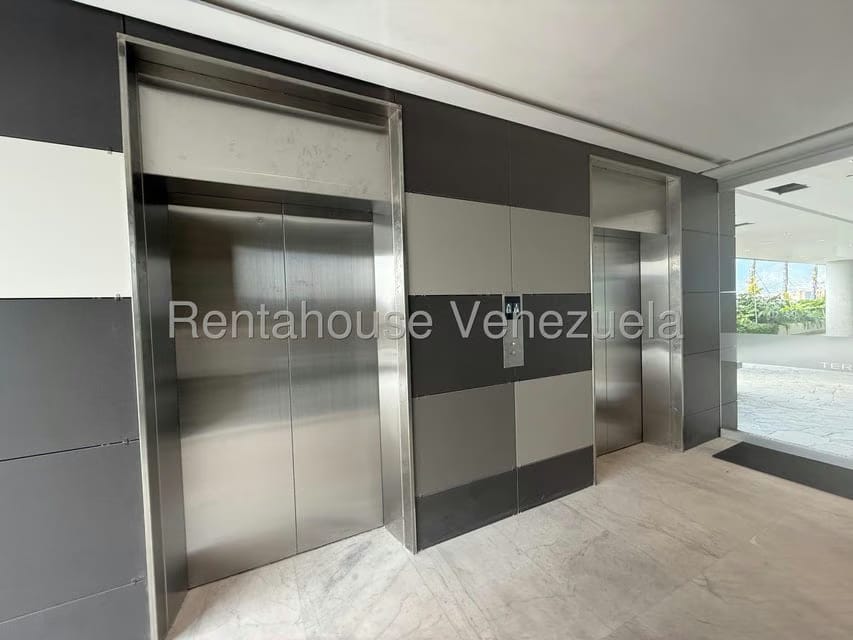 Apartamento (1 Nivel) en Venta en Las Mercedes, Distrito Metropolitano - 37