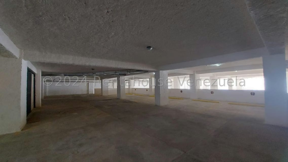 Comercial (Local Comercial) en Alquiler en Las Acacias, Carabobo - 13