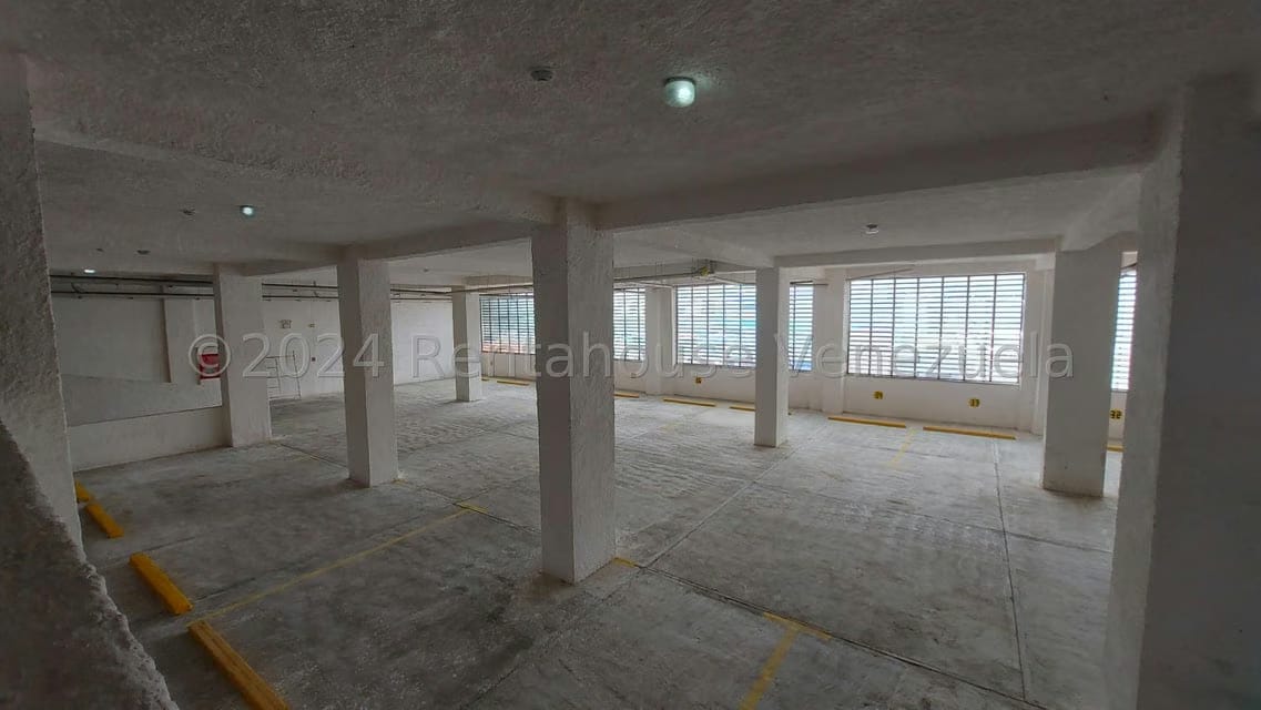 Comercial (Local Comercial) en Alquiler en Las Acacias, Carabobo - 14